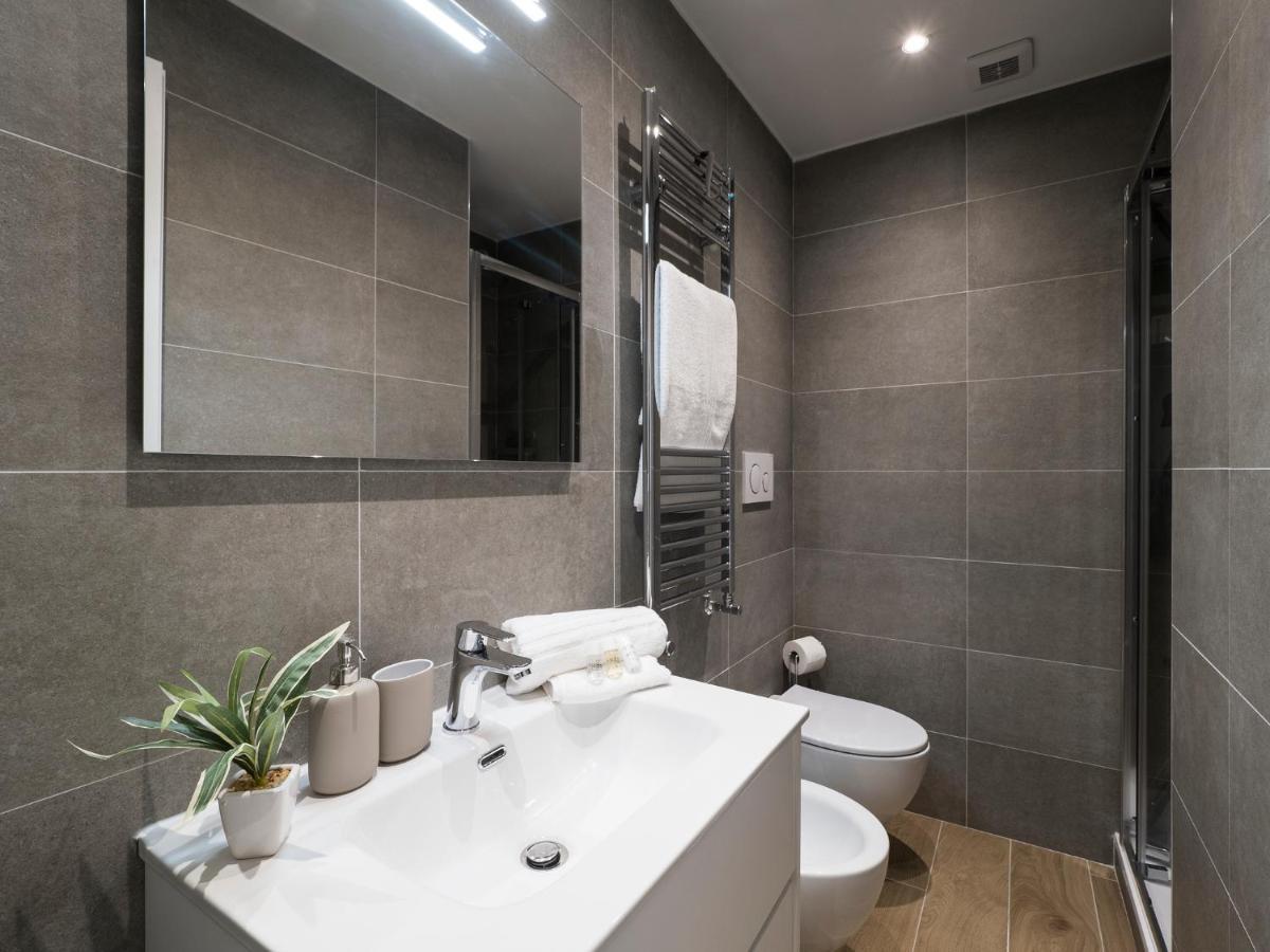 Casa Design Con A/C E Wifi_7 Minuti Ciampino Aeroporto Apartment Екстериор снимка