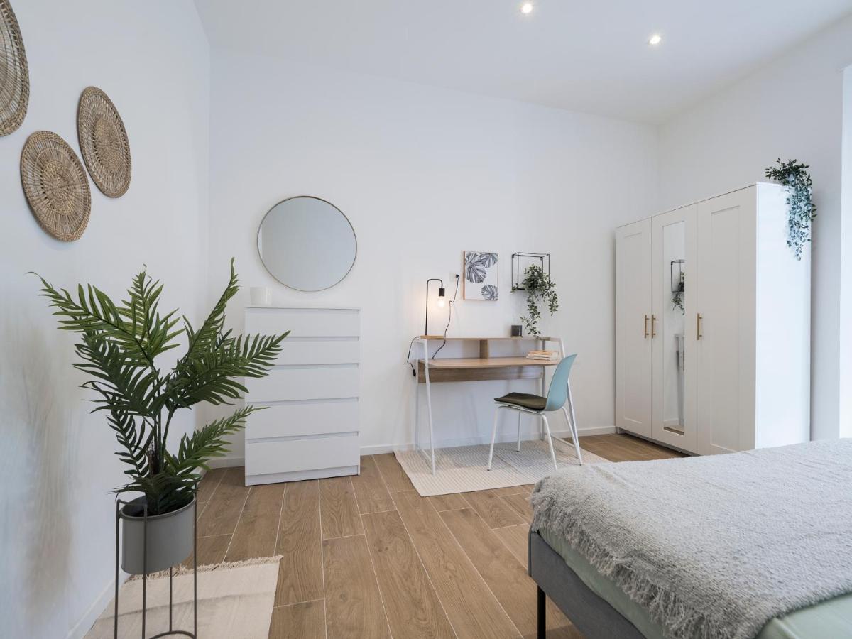 Casa Design Con A/C E Wifi_7 Minuti Ciampino Aeroporto Apartment Екстериор снимка
