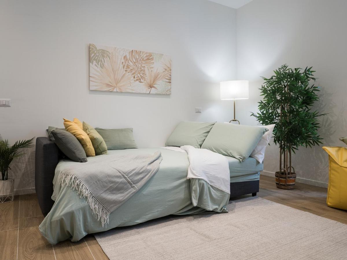 Casa Design Con A/C E Wifi_7 Minuti Ciampino Aeroporto Apartment Екстериор снимка